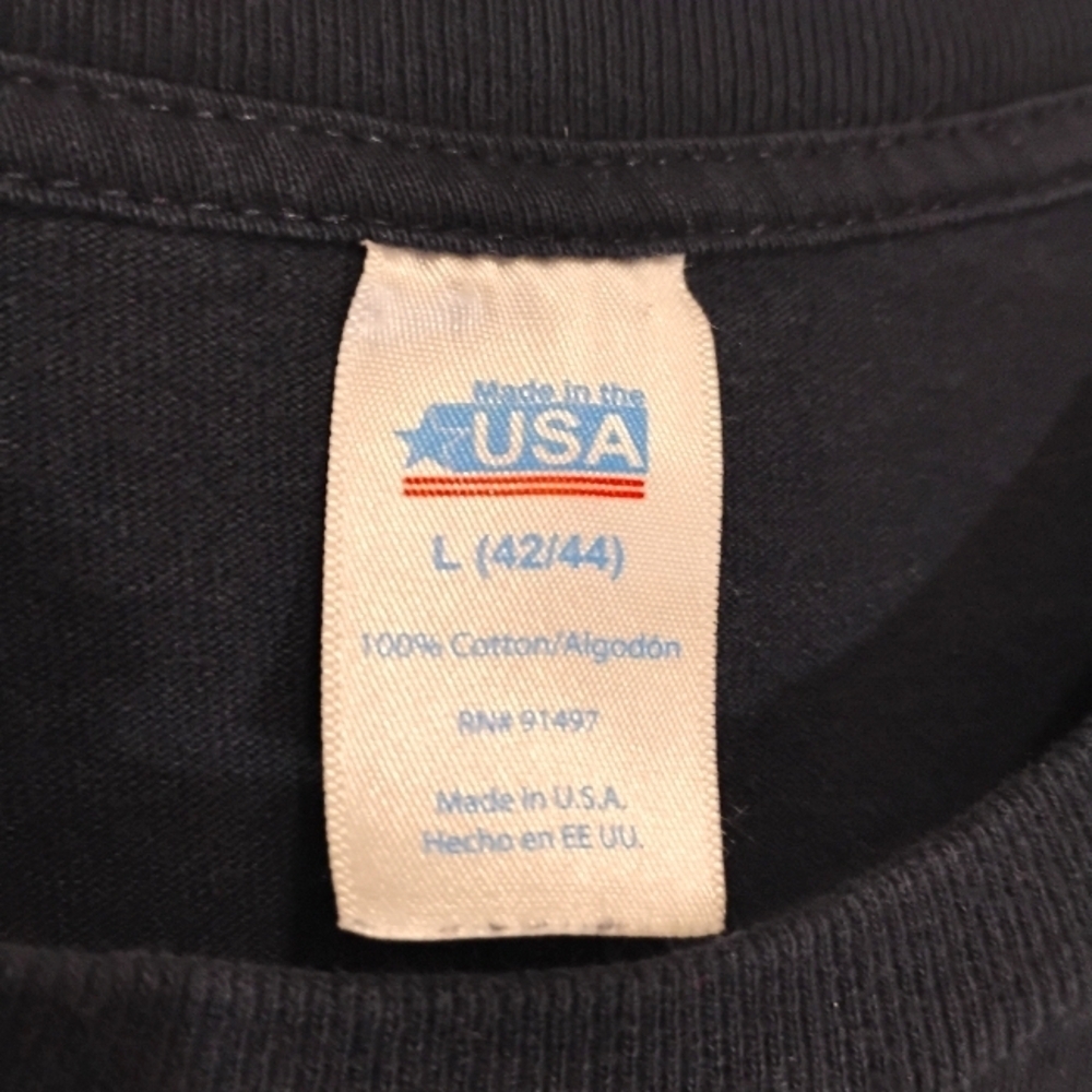 Made in America Dark Blue USA Flag Shirt. Unisex. Size Large. C173 - Picture 6 of 9